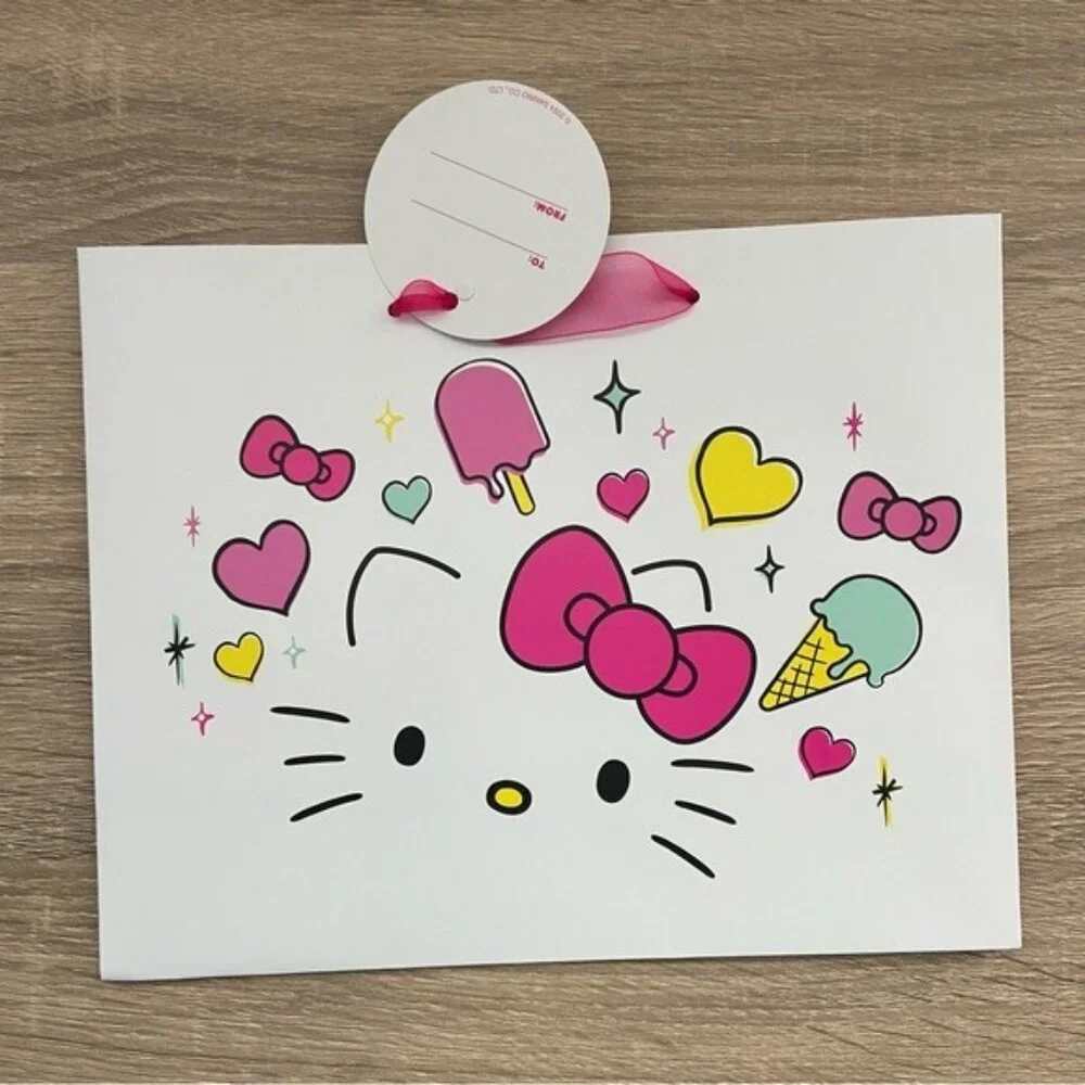 Hello Kitty White Hello Kitty Face Gift Bag NEW